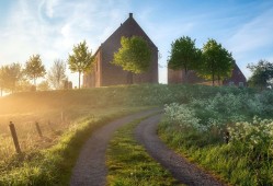 丧尸围城2是开放世界吗？丧尸围城2多大？